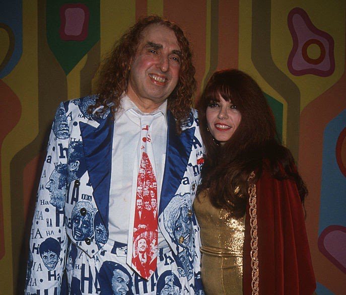 Biography & Personal Life of Tiny Tim’s exwife Jan Alweiss; Her Net